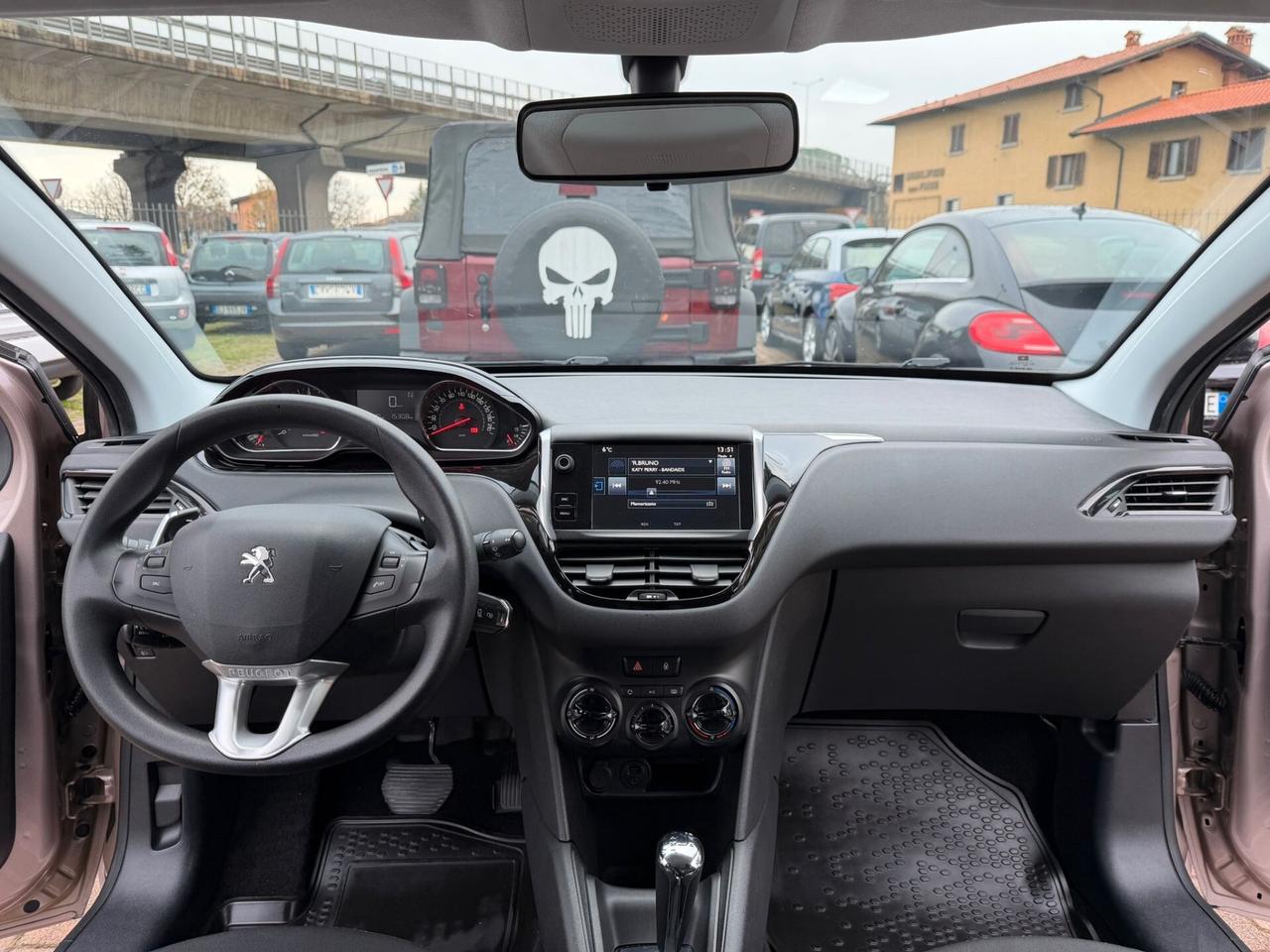 Peugeot 208 1.4 e-HDi 68 CV S&S robotizzato 5 porte Active AUTOMATICA OK NEOPATENTATI