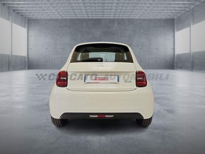 FIAT 500e 500e 23,65 kWh Action