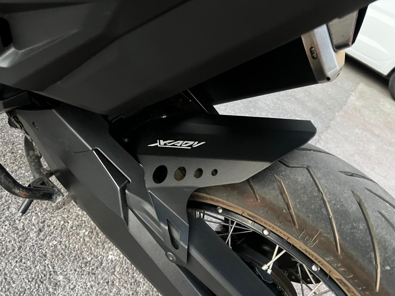 Honda X-ADV 750 Fulled- PARI AL NUOVO