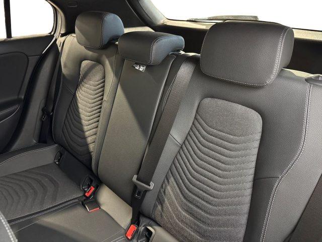 MERCEDES-BENZ A 250 e hybrid EQ Progressive Advanced