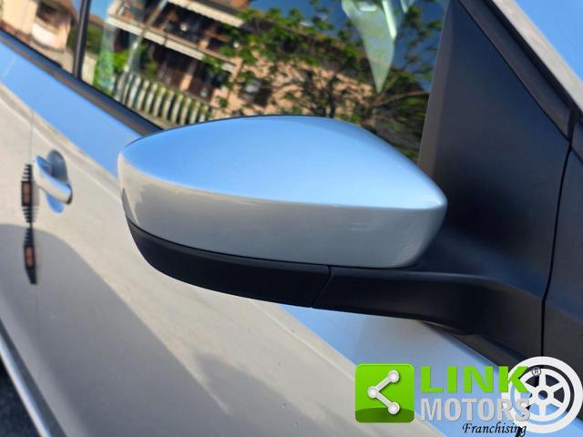 VOLKSWAGEN up! 1.0 Move