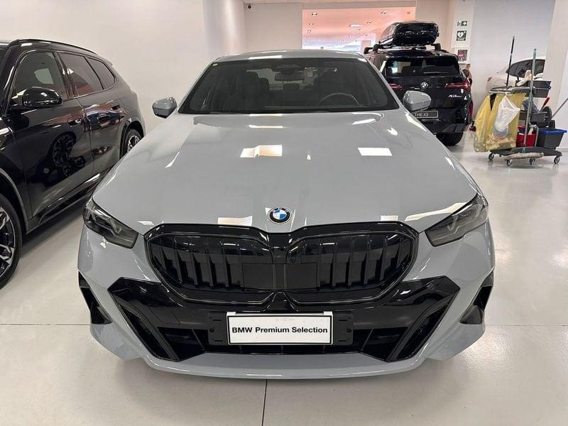BMW Serie 5 G60 Berlina 520d 48V xdrive MSport Pro auto