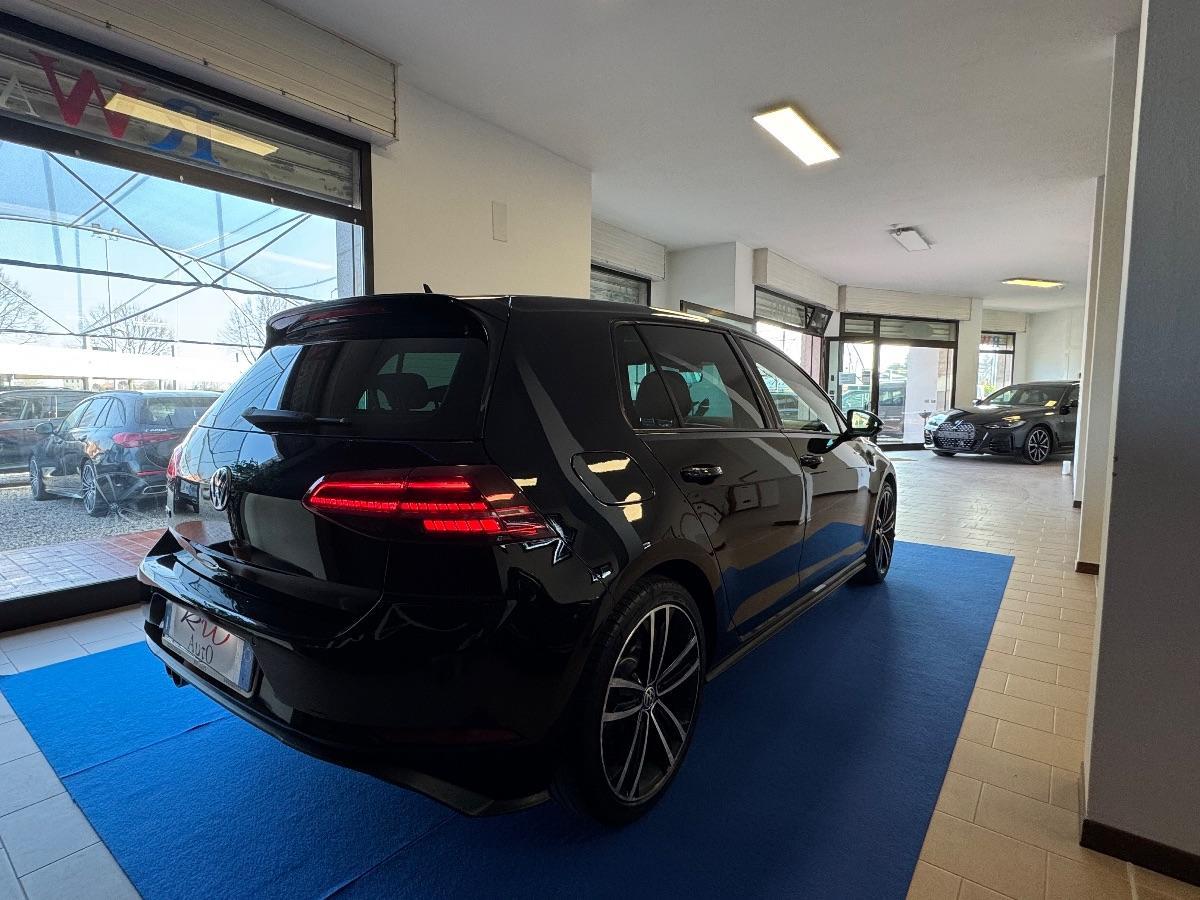 VOLKSWAGEN - Golf - GTD 2.0 TDI DSG 5p.BlueMotion Tech.