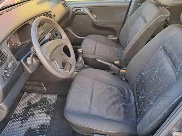 VOLKSWAGEN Golf 1.6 cat 5 porte ISCRITTA ASI OK NEOPATENTATI