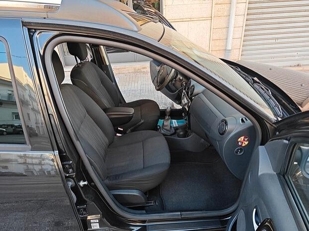 DACIA Duster 1.5 dCi 110 cv *PERFETTA* - 2012