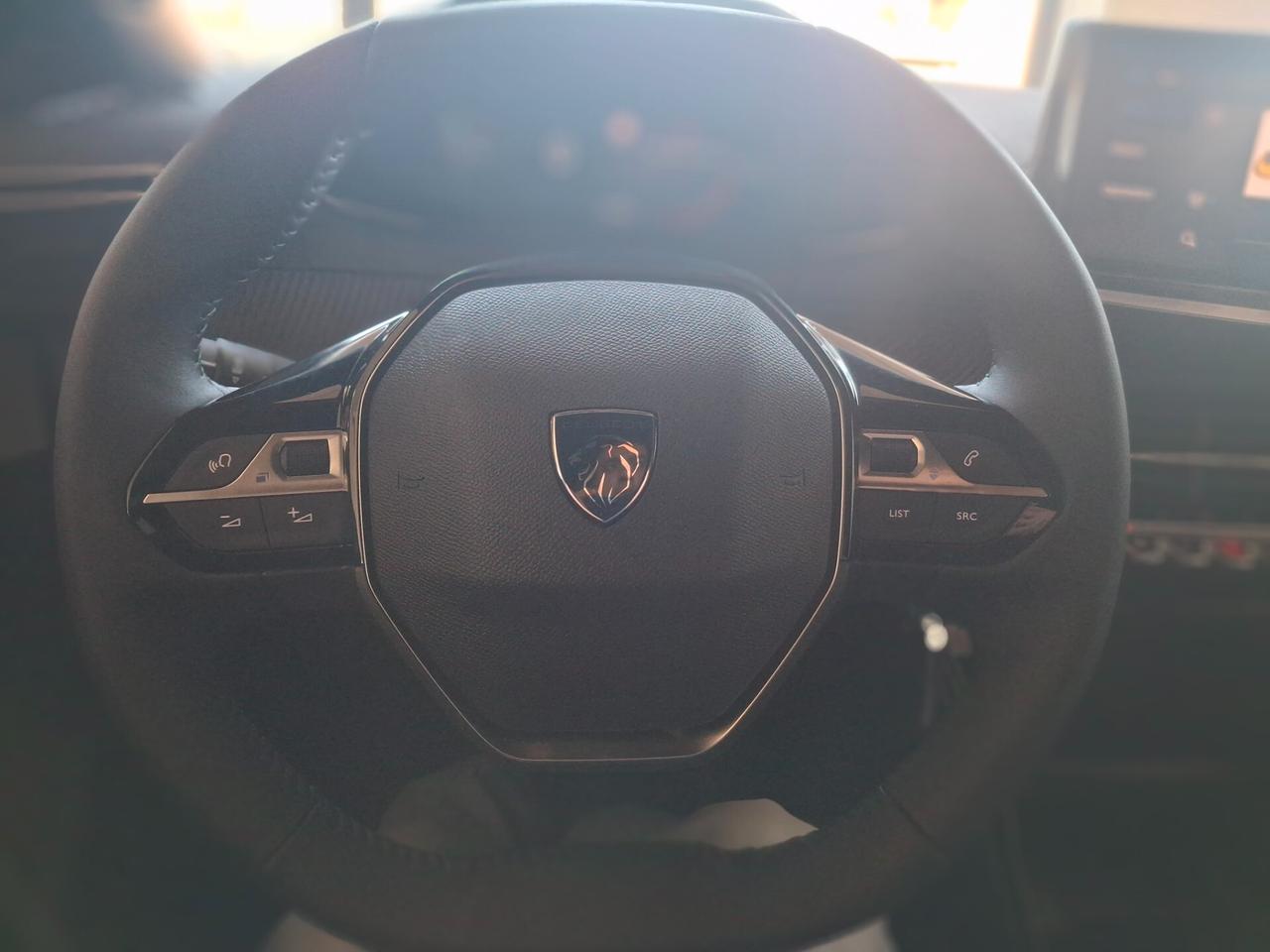 Peugeot 2008 1.2 Turbo Edition
