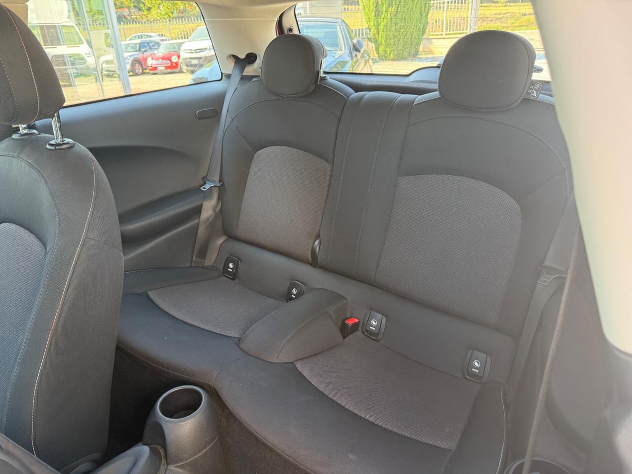 Mini 1.5 One 75 CV // Neopatentati // Perfetta