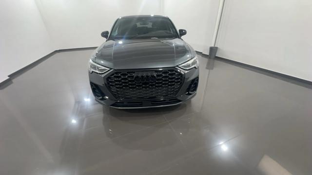 AUDI Q3 SPB 35 TDI S tronic Identity Black - VARI COLORI