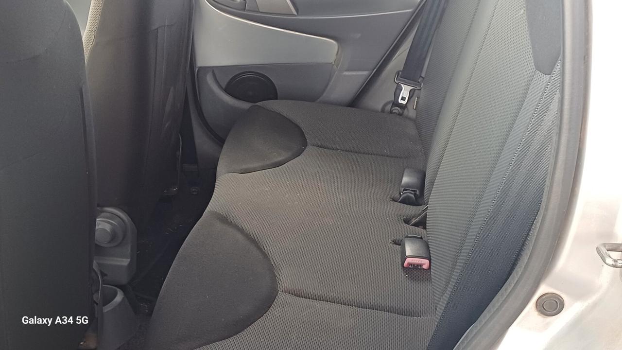 Toyota Aygo 1.0 12V VVT-i 5 porte Sol
