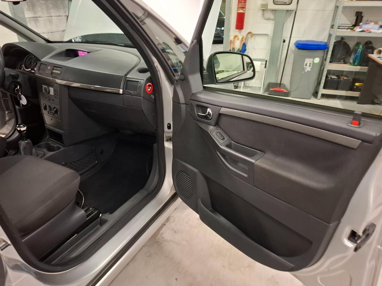 Opel Meriva 1.4 16V Cosmo