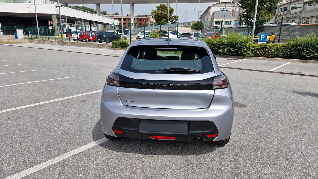 Peugeot 208 1.2 PureTech 75 cv 5 porte Style