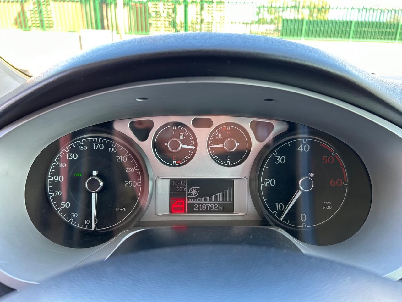 Lancia Delta 1.6 MJT 120cv DPF Oro