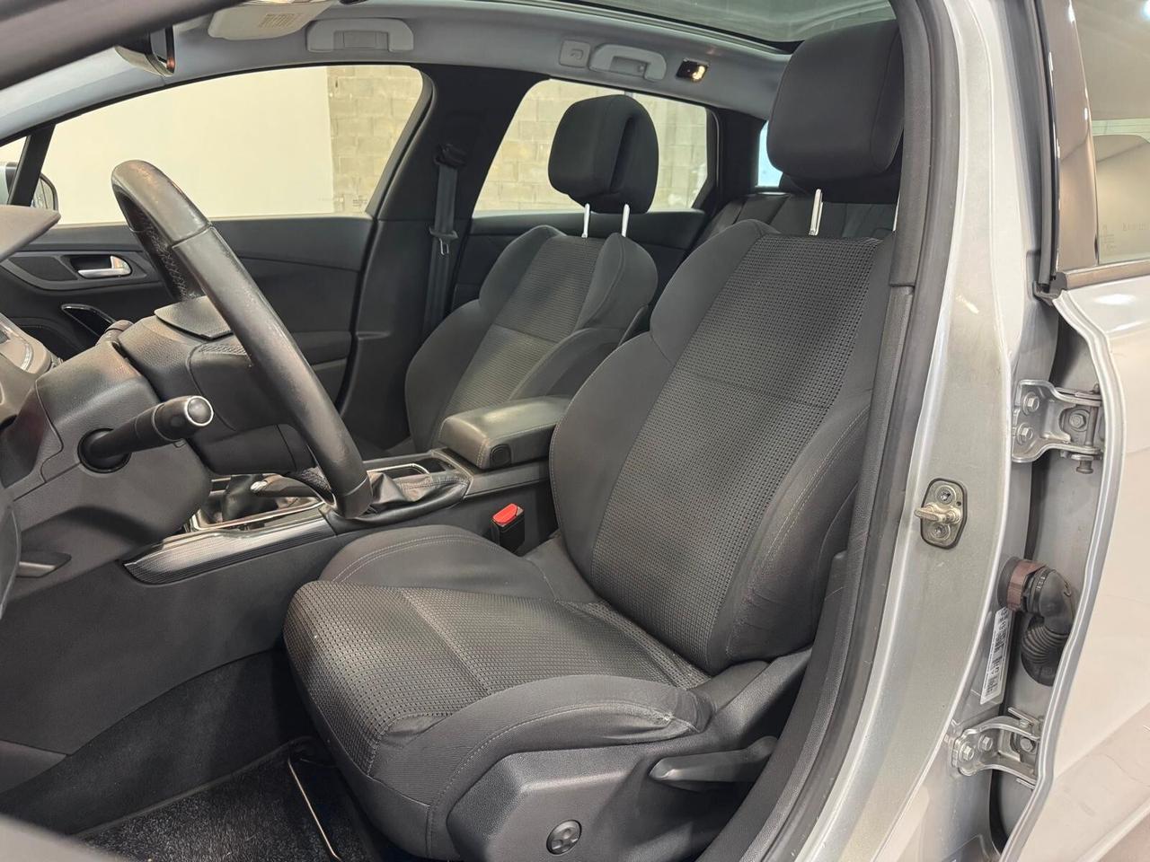 Peugeot 508 2.0 HDi 140CV SW Ciel Allure