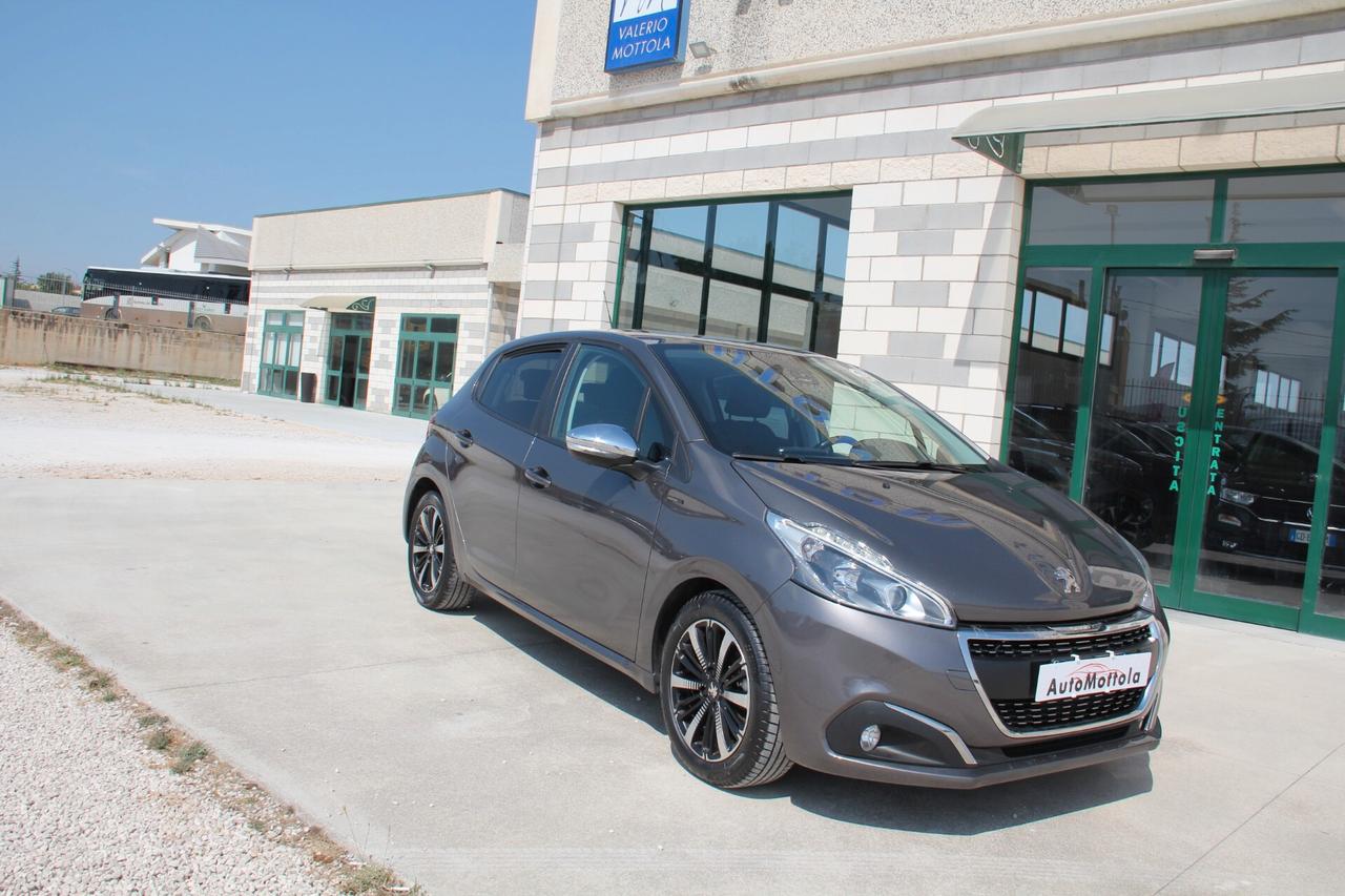 Peugeot 208 BlueHDi 100 S&S 5 porte Signature