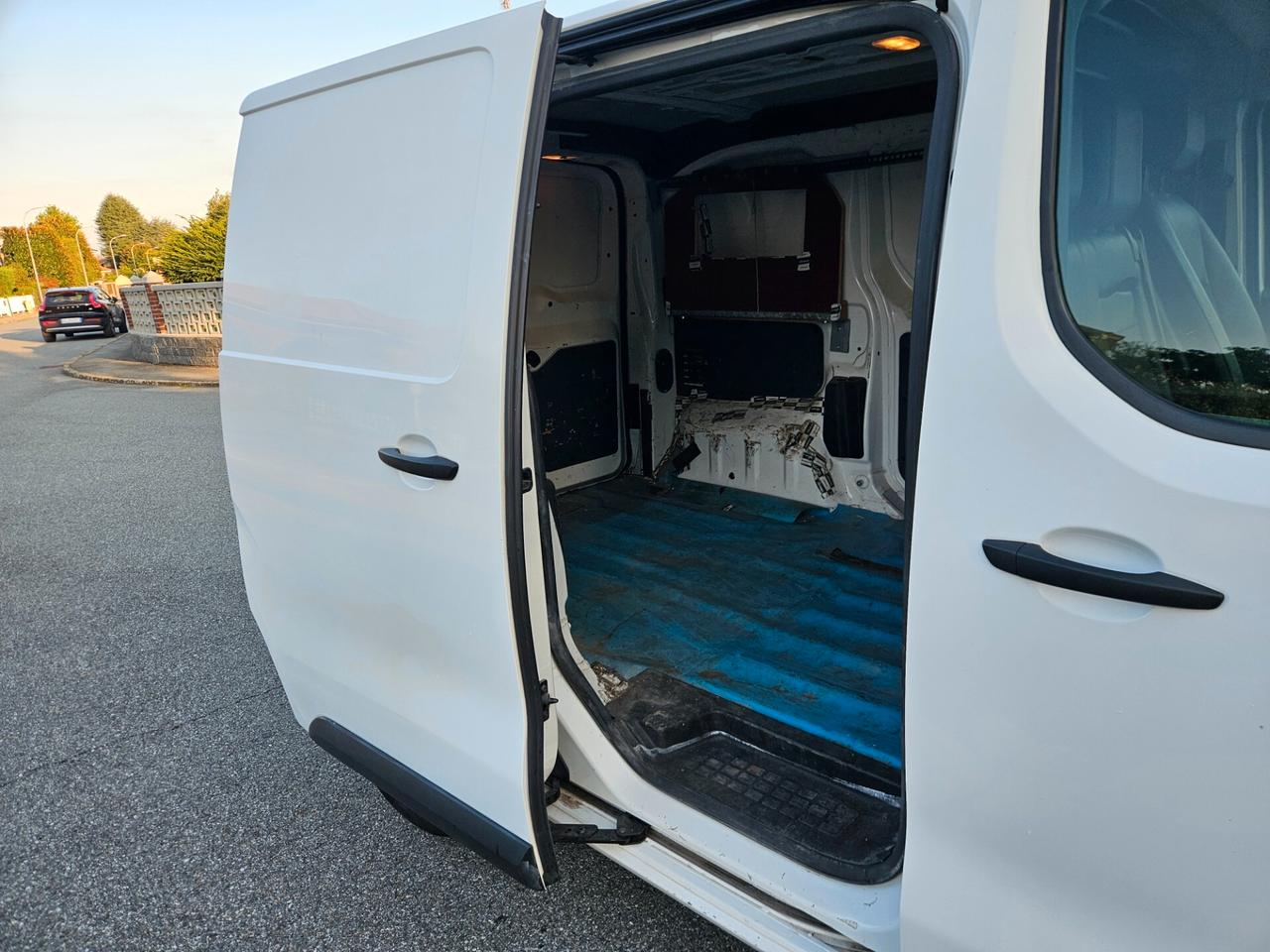 Opel Vivaro 1.5 Diesel 100CV S&S PC-TN S Furgone Essentia