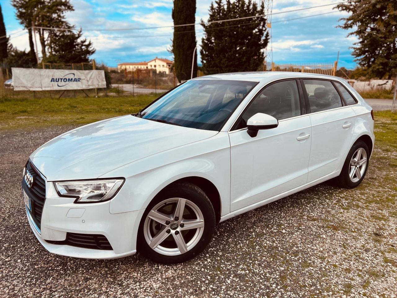 Audi A3 1.6 TDI 116 CV Business *NAVI*NEOPATENTATI*PARI AL NUOVO*EURO 6D*