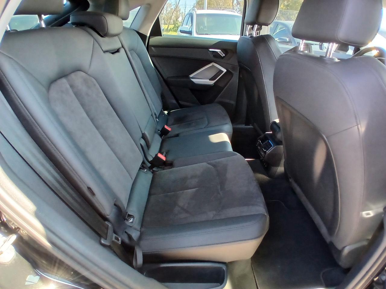 Audi Q3 SPB 35 TDI S tronic S line edition