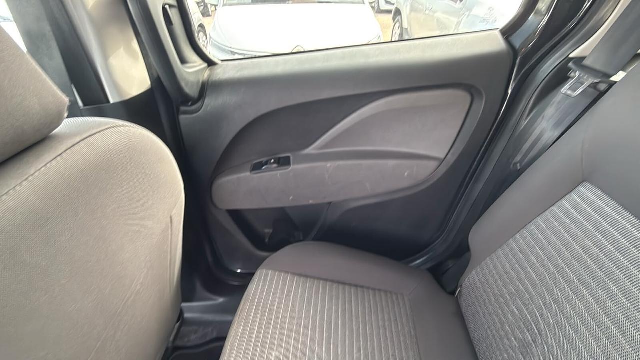 Fiat Doblo Doblò 1.4 T-Jet 16V Natural Power Lounge