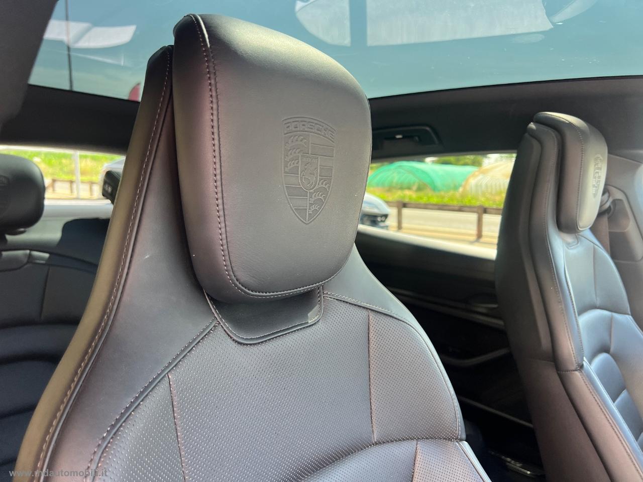 PORSCHE Taycan Sport Turismo PURE GREEN EMOTION TETTO 21 IVA ESPOSTA