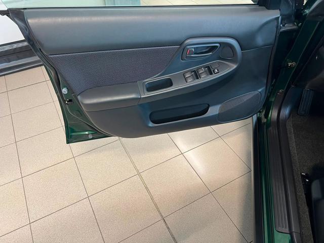 SUBARU Impreza 2.0 i T sedan WRX AWD SOLO 300KM! NUOVA OLD STOCK