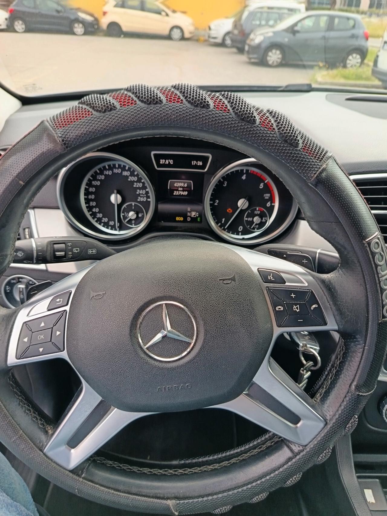 Mercedes-benz ML 250 350 BlueTEC 4Matic Sport