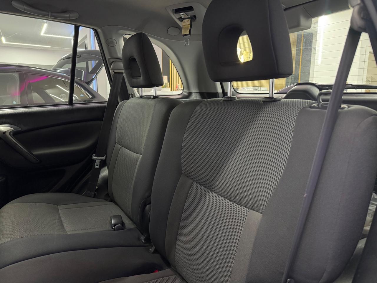 Toyota RAV4 2.0 Tdi D-4D Full Opt