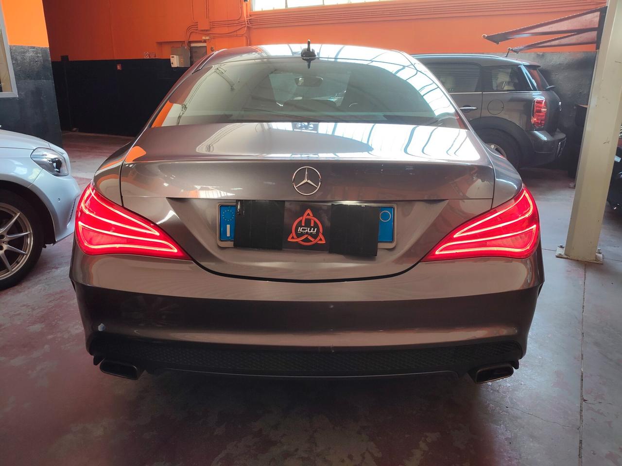 Mercedes-benz CLA 180 Premium