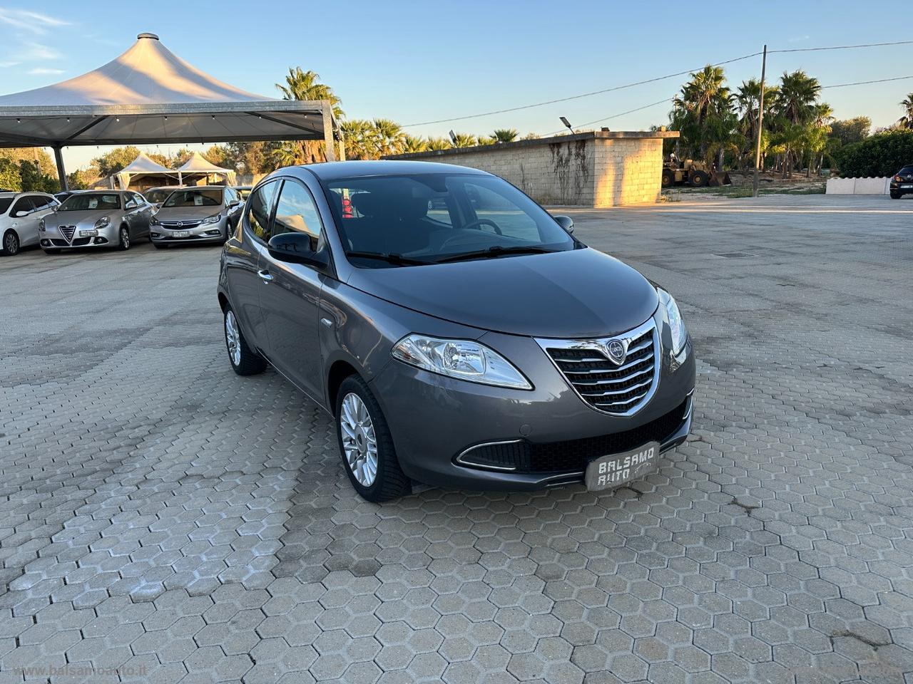 LANCIA Ypsilon 1.2 69 CV 5p. Gold