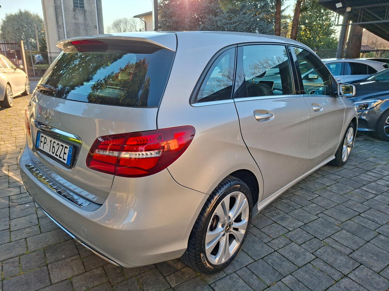 Mercedes-benz B 180 d Sport