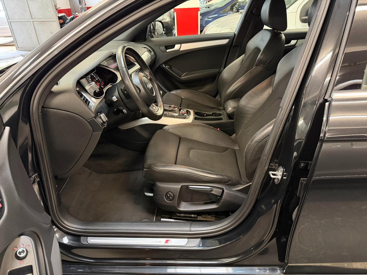 Audi A4 Avant 2.0 TDI 177 CV quattro S tronic edition