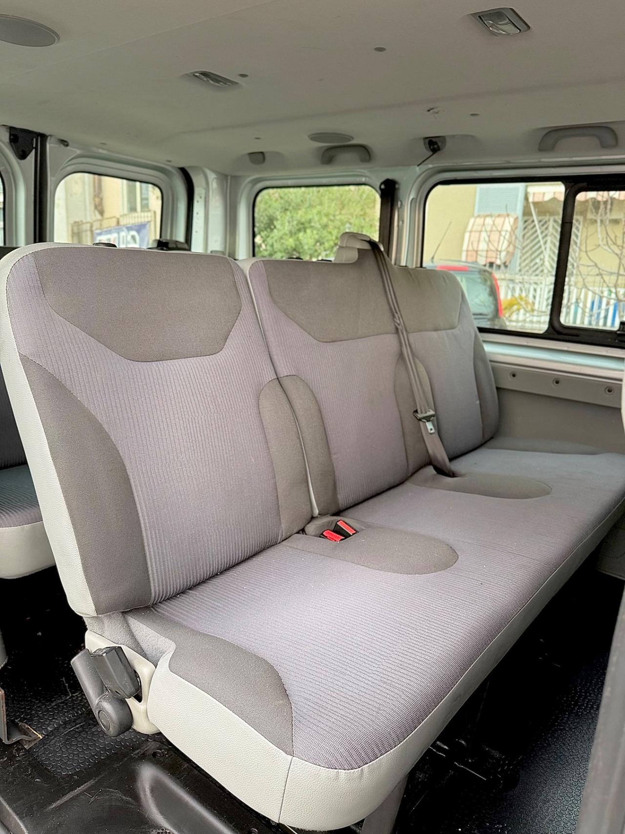 Opel Vivaro 2.0 Diesel 9 Posti 115 Cv