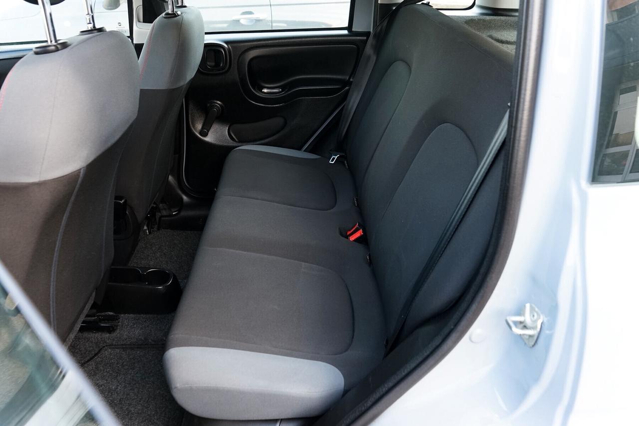 Fiat Panda 1.2 BENZINA AUTO IN ARRIVO 5 POSTI