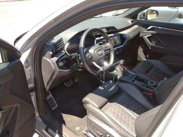 AUDI RS Q3 SPB quattro S tronic 2.5 quattro s-tronic