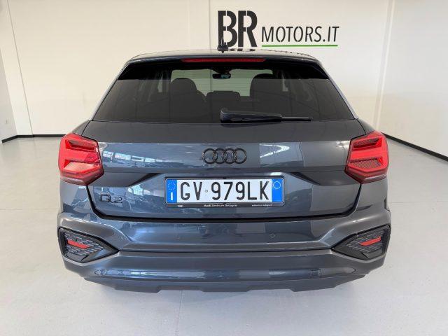 AUDI Q2 30 TDI Business Advanced