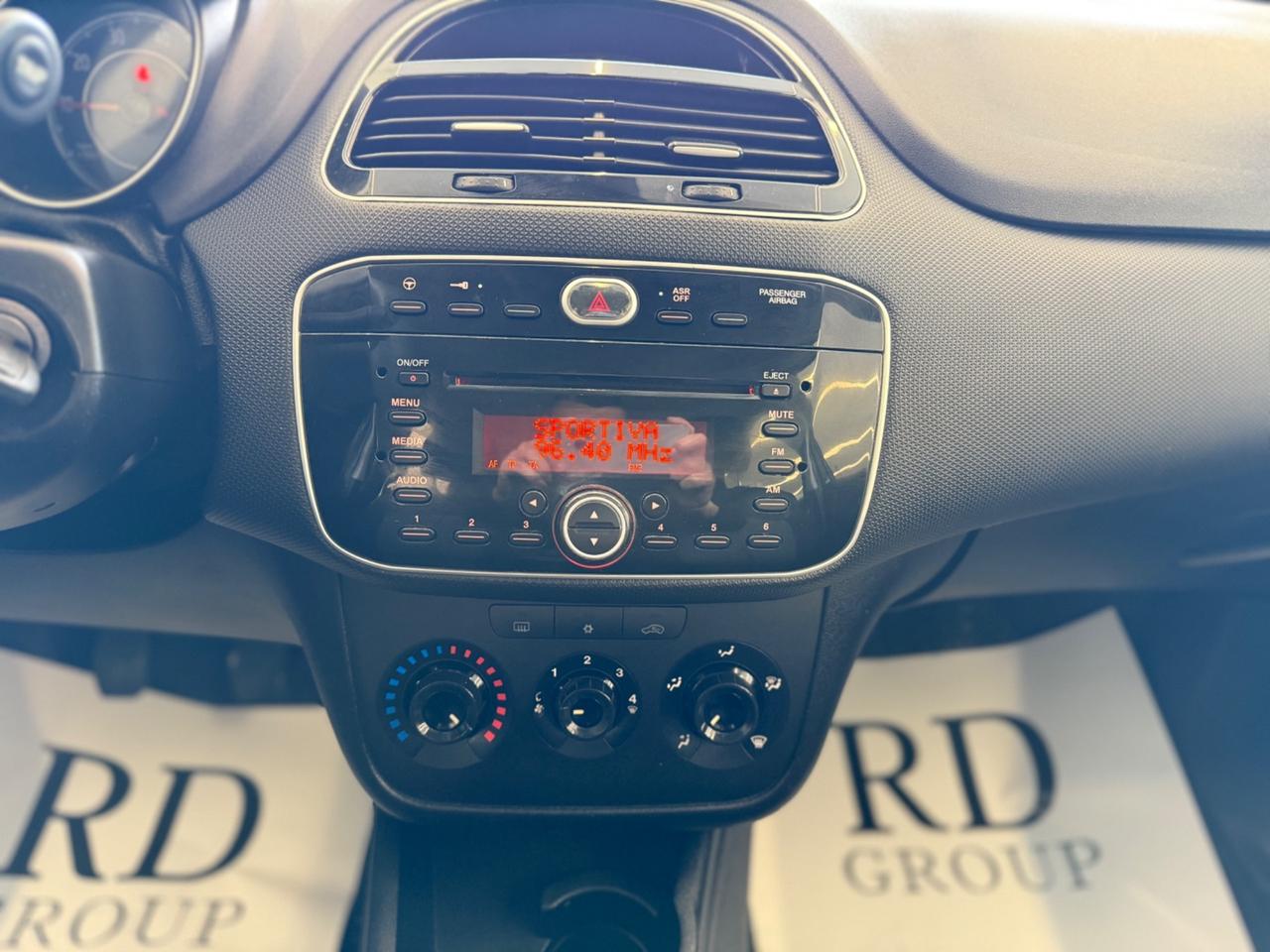 FIAT Punto 1.2 lounge ok neopatentati unico proprietario