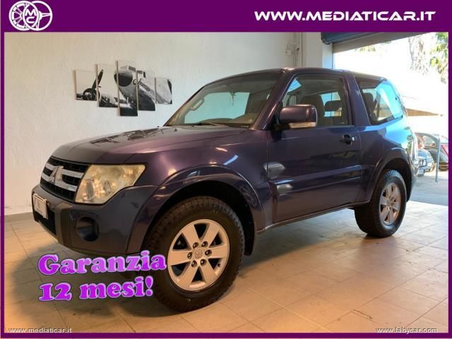 MITSUBISHI Pajero 3.2 DI-D 16V 3p. Intense                                                        