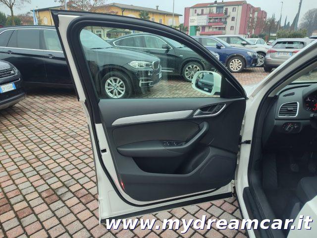 AUDI Q3 2.0 TDI 150 CV quattro Business