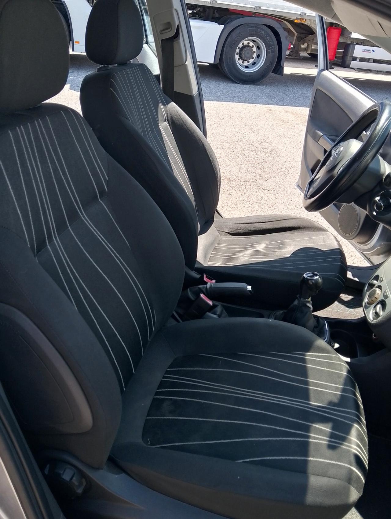 Opel Corsa 1.2 cc IMPIANTO Gpl perfetto stato