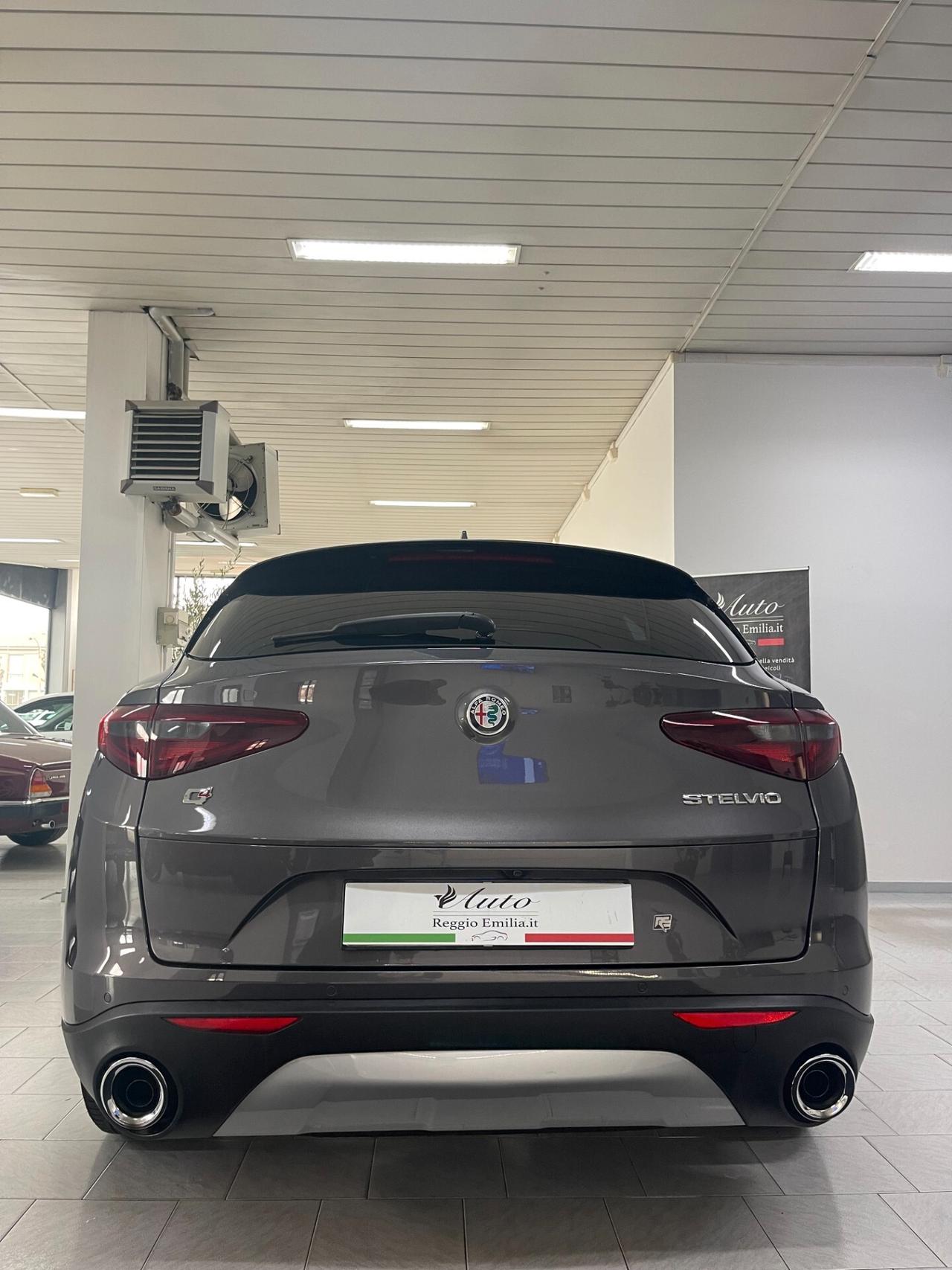 Alfa Romeo Stelvio 2.2 Turbodiesel 190 CV AT8 Q4 Executive