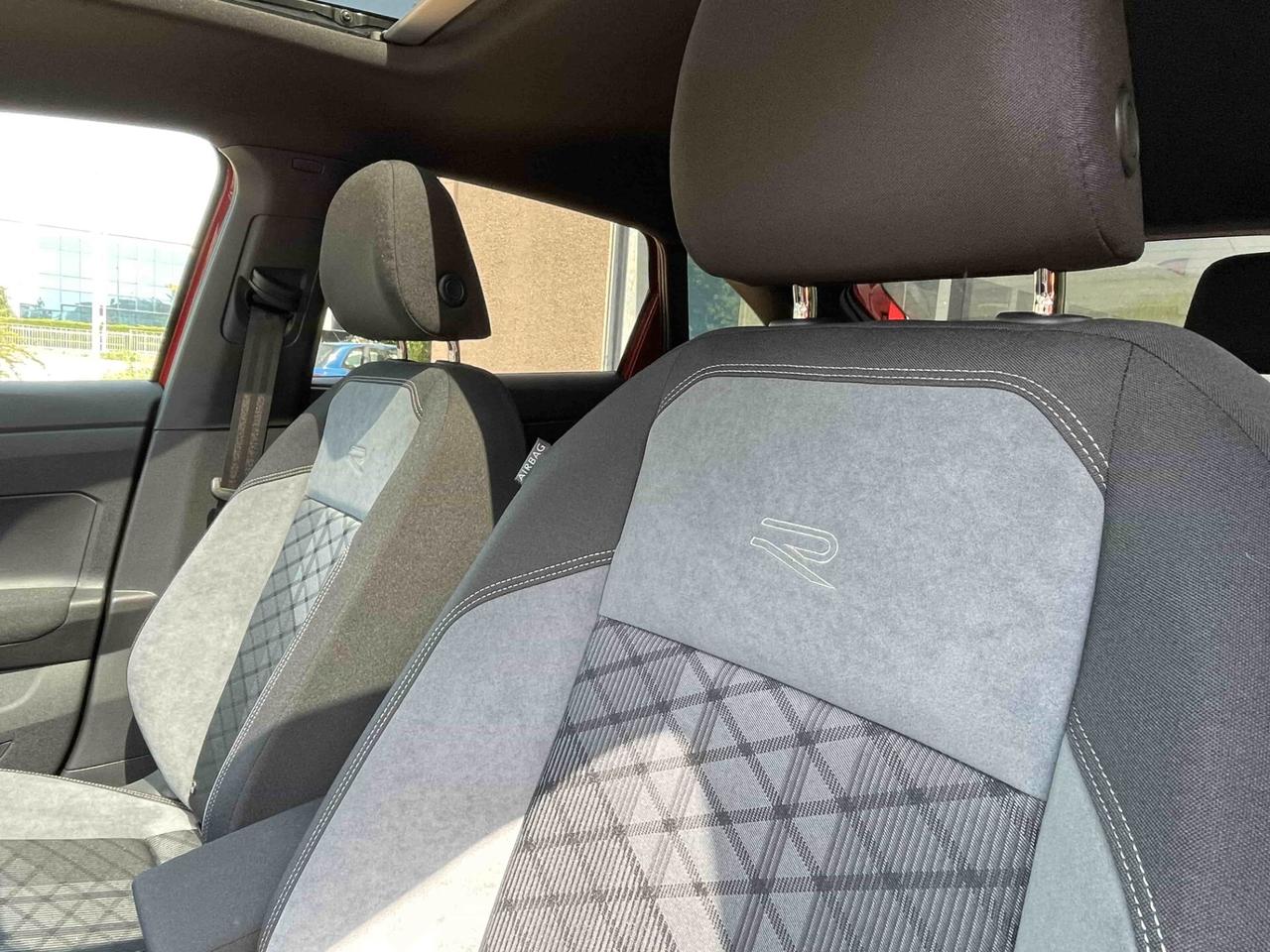 Volkswagen Taigo 1.0 TSI 110 CV R-Line