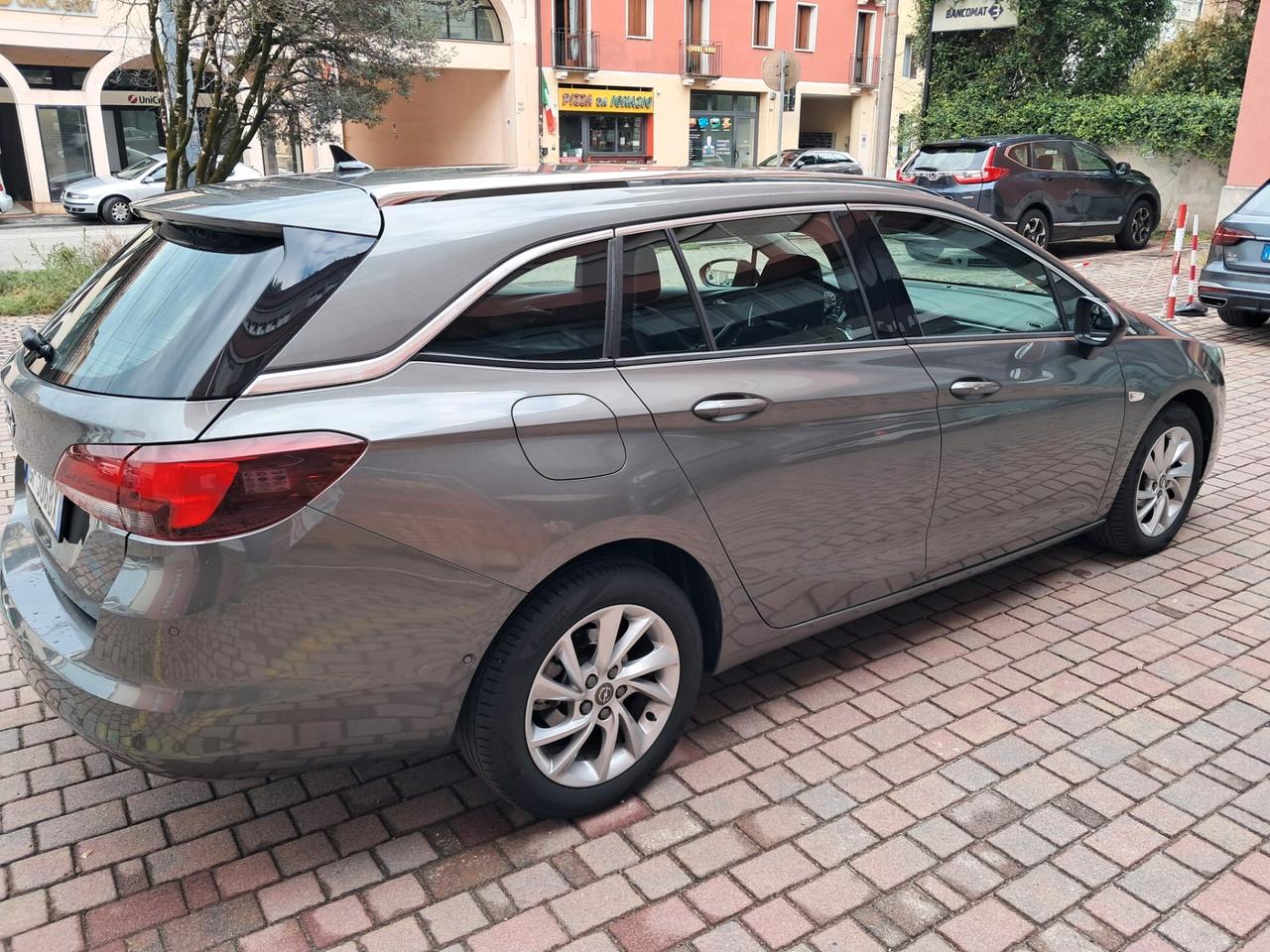 Opel Astra 1.5 CDTI 122 CV S&S Sports Tourer Business Elegance
