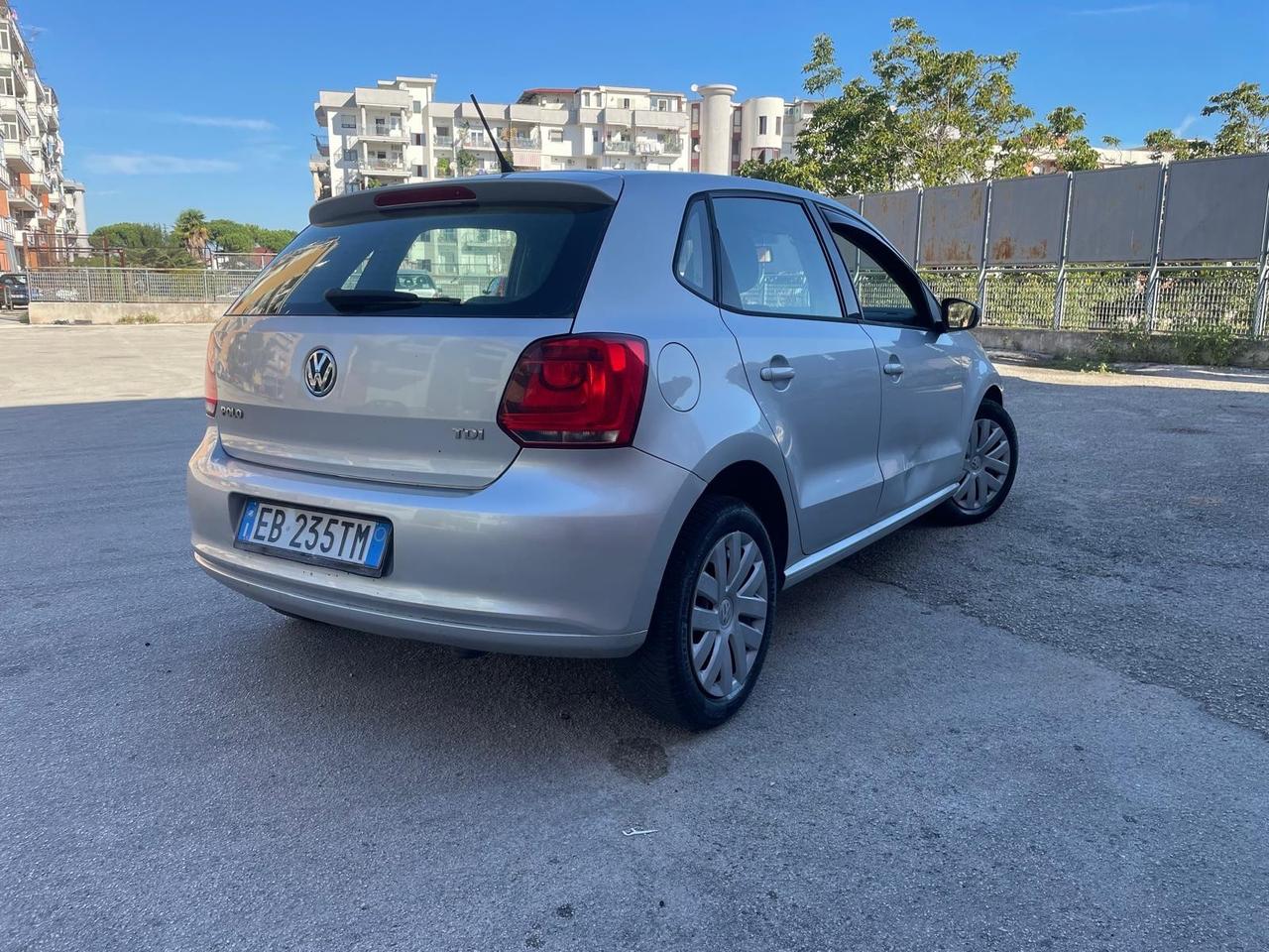 Volkswagen Polo 1.6 TDI DPF 5 porte 75CV IN OTTIME CONDIZIONI