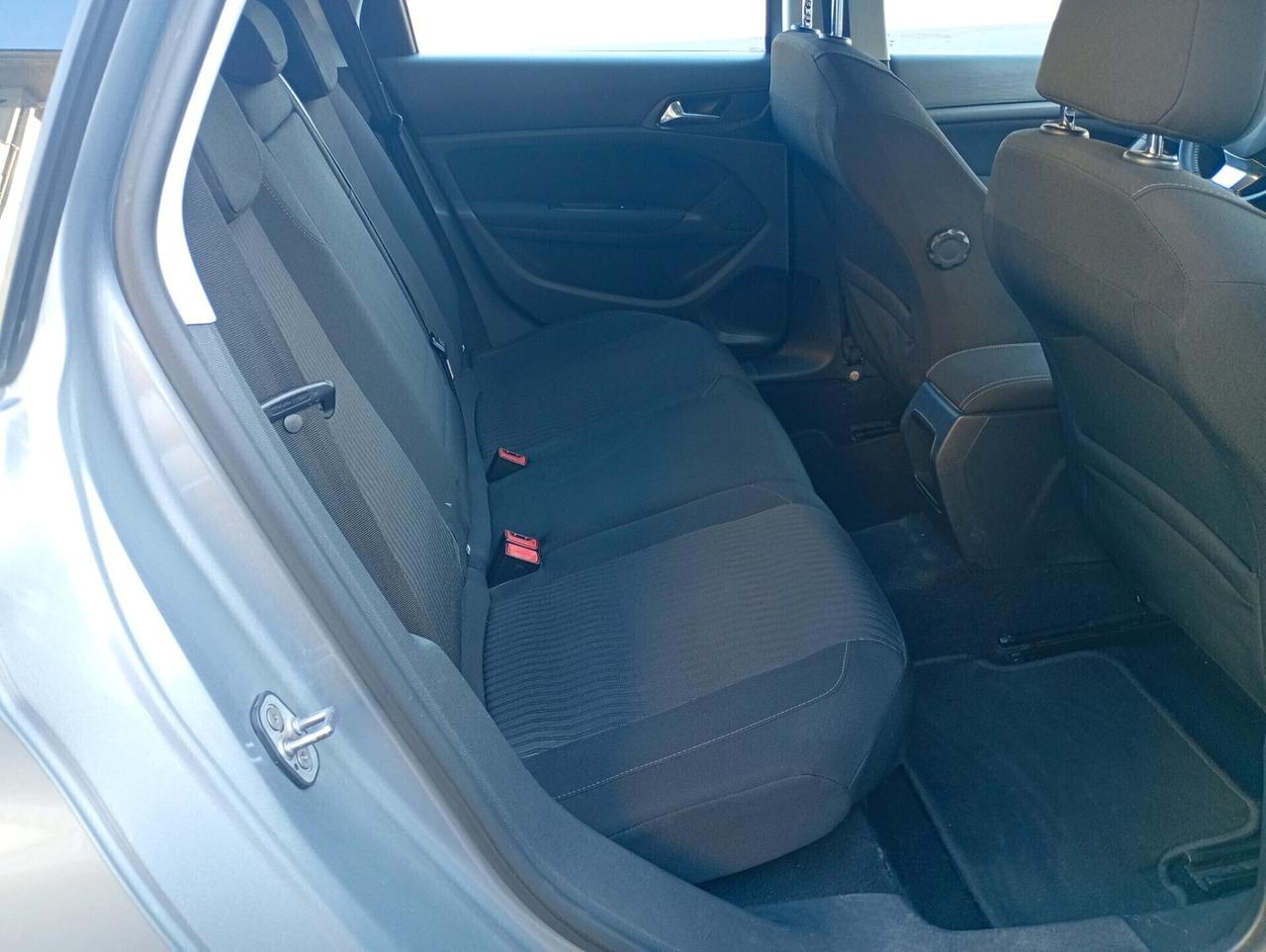 PEUGEOT 308 CAMBIO AUTOMATICO 1.6 DIESEL 2016