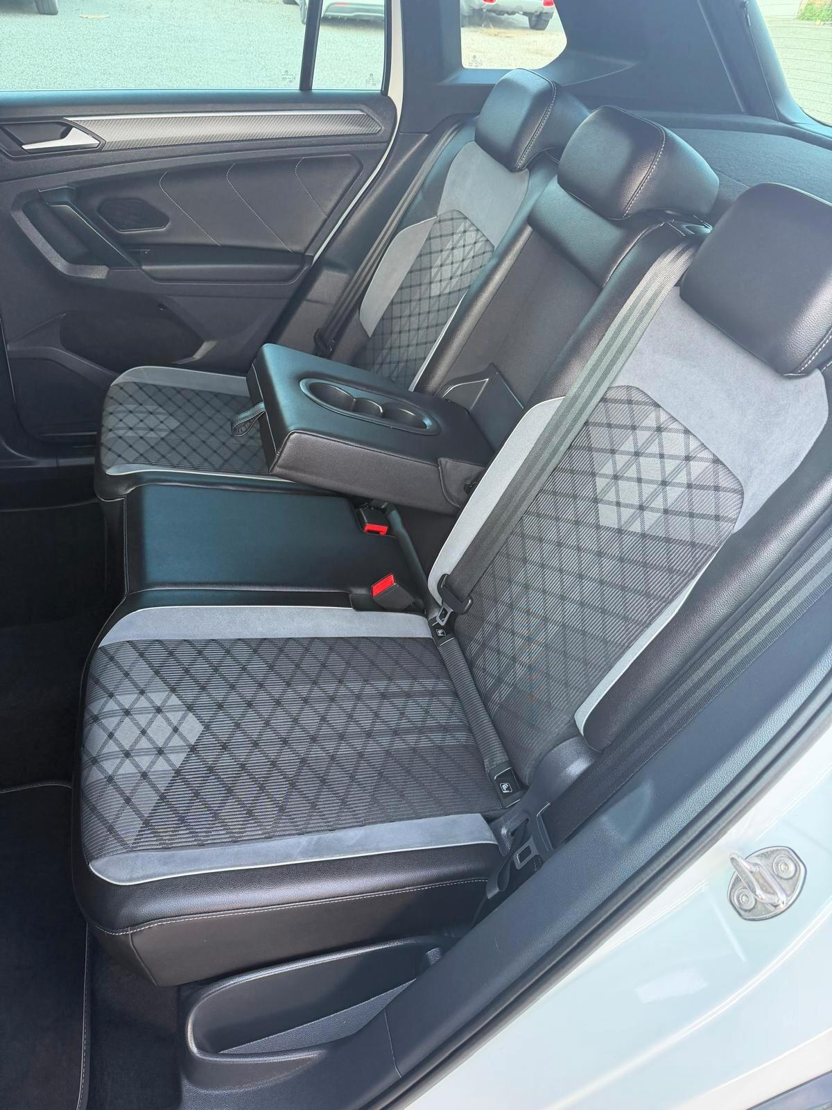 Volkswagen Tiguan 2.0 TDI 150 CV SCR DSG R-Line