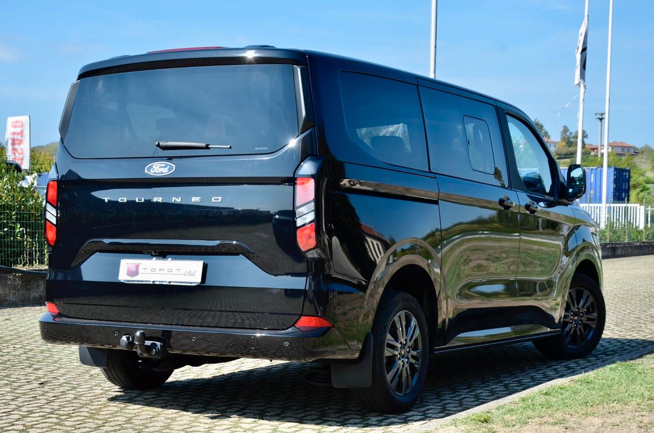 FORD TOURNEO CUSTOM 2.0 TITANIUM 170cv AUTO 8 POSTI, VETTURA PRIVATA NO IVA, GARANZIA FORD 7/2028, SERVICE FORD, UNICOPR, UFF ITALIANA, GANCIO TRAINO, DOPPIA PORTA SCORREVOLE, PERMUTE
