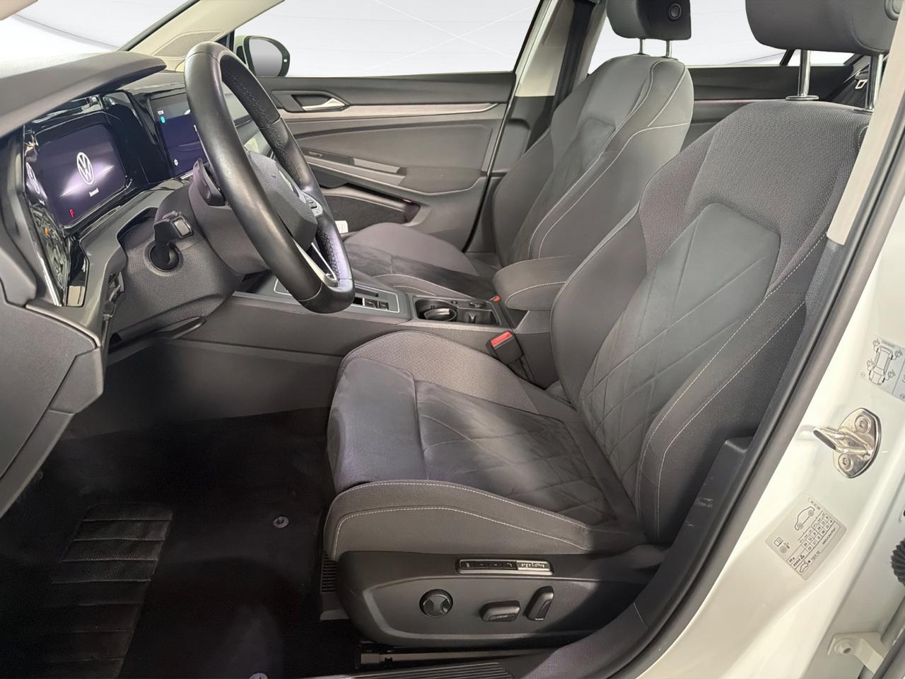 VOLKSWAGEN Golf 1.5 etsi evo Style 130cv DSG