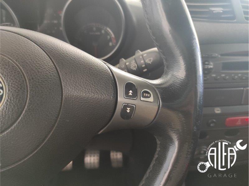 ALFA ROMEO 147 - 3.2i V6 24V cat 3 porte GTA