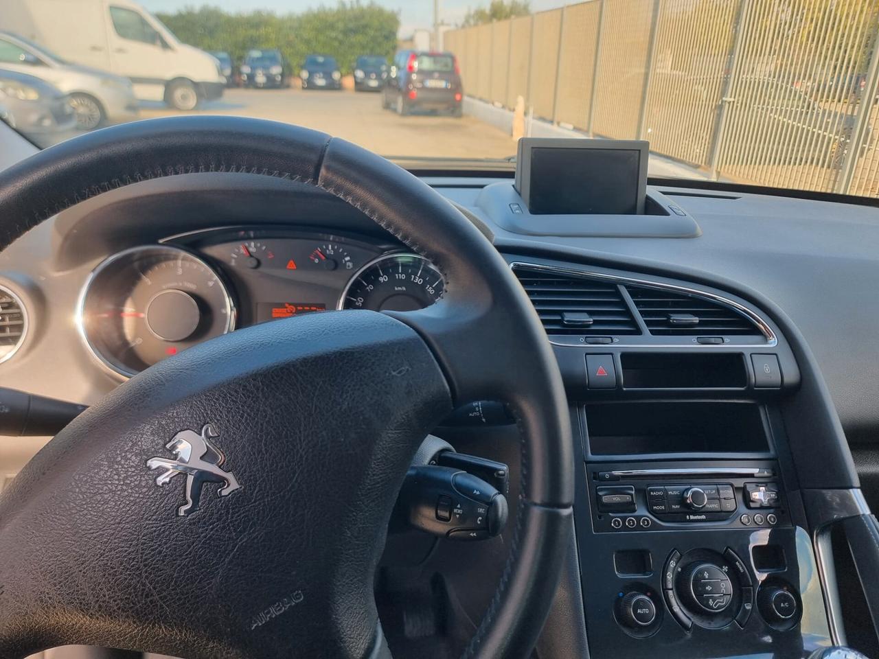 Peugeot 3008 1.6 HDi 115CV Active