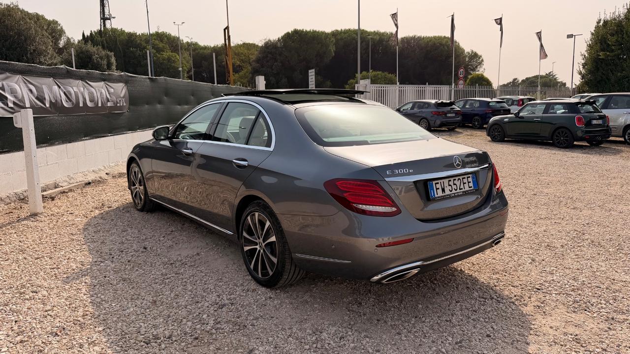 Mercedes-benz E 300 Auto EQ-Power Premium Plus