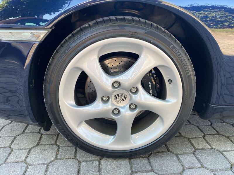 Porsche 911 911 Carrera cat Coupé 320 CV (996.2)